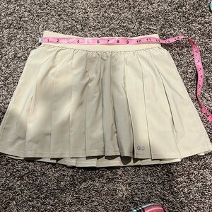 Alo Yoga Varsity tennis skirt